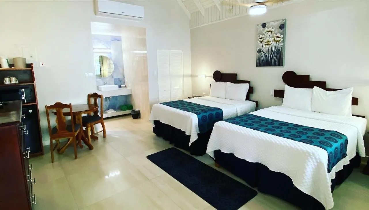 Hotell The Boardwalk Village Negril